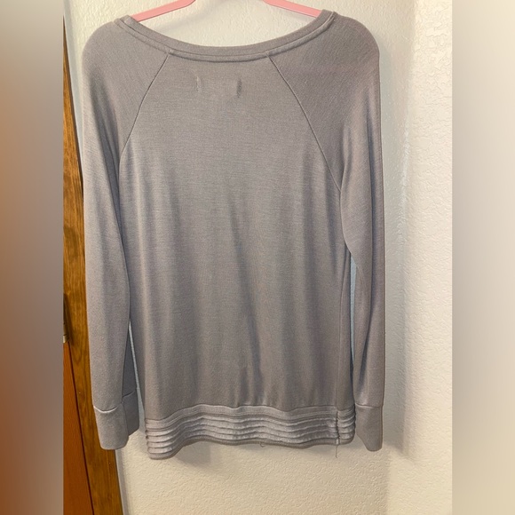 Workshop- Asymmetrical cross hem sweater, size M - Picture 4 of 6